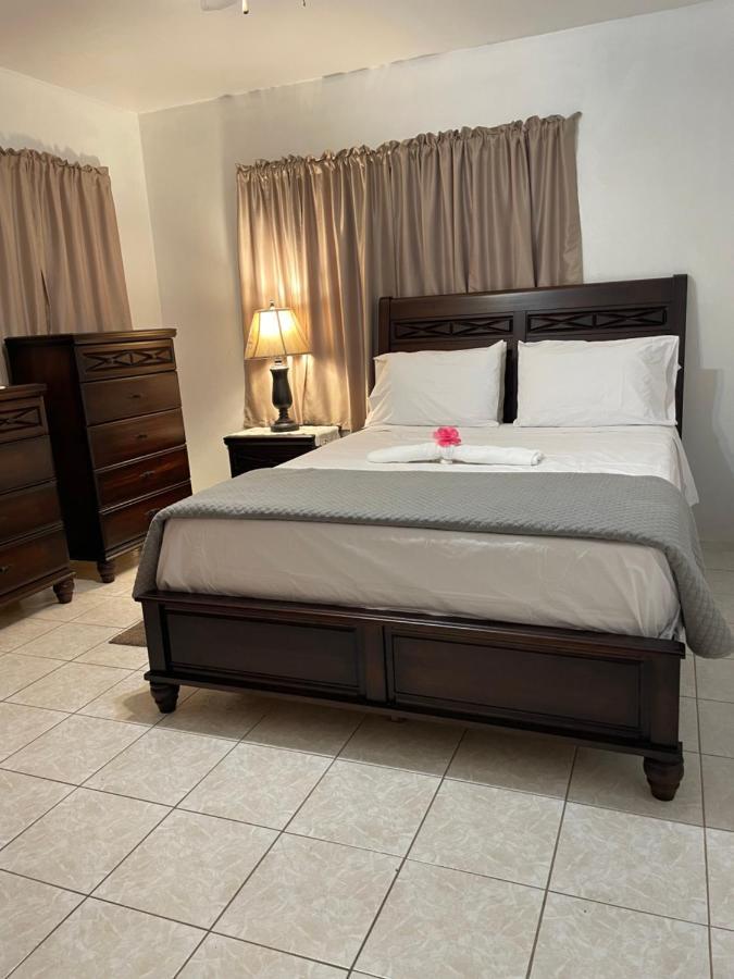 קריסטיאנסטד Luxurious One And Two Bedroom Villa מראה חיצוני תמונה